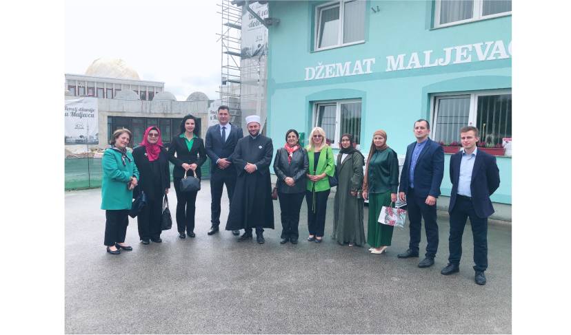 Ambassador Visits Maljevac Islamic Center Project