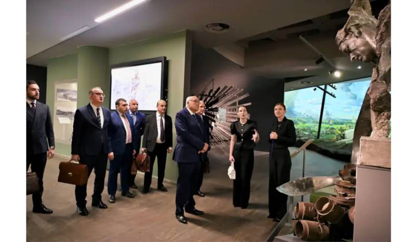 Mr. Attaf visits Minsk’s Great Patriotic War Museum